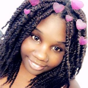 Meet your Posher, Kimberly